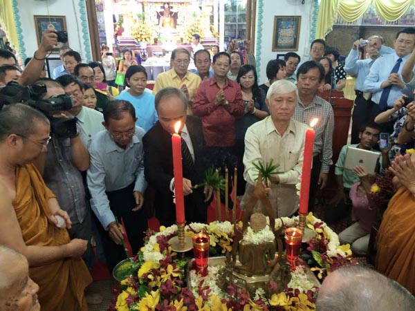 Traditional Asian New Year celebrated in Pho Minh pagoda